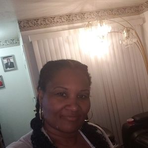 Meet your Posher, Christie